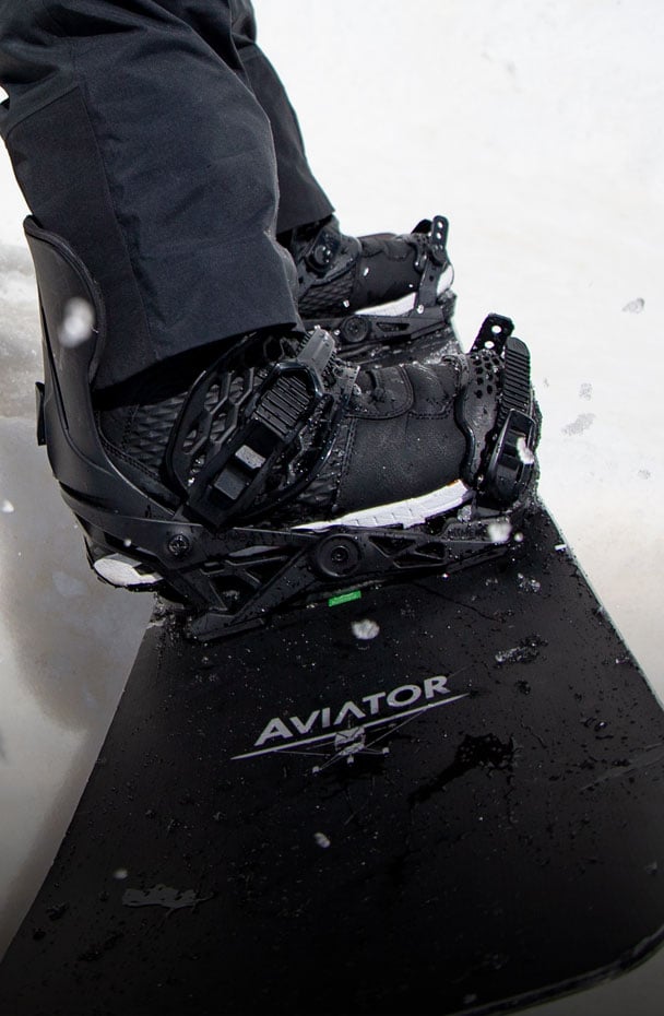 Men's Aviator 2.0 Snowboard 2025 | Jones Snowboards
